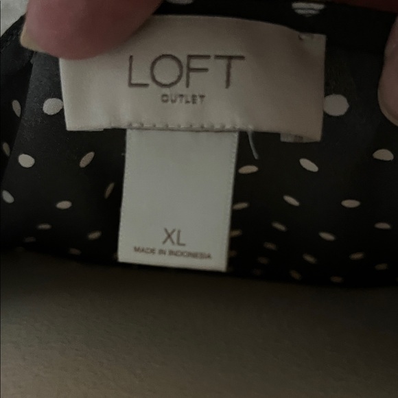 LOFT Gray Polka Dot Ruffle Blouse - Picture 2 of 4